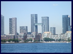 Harbourfront and Toronto Islands 091 - West of downtown